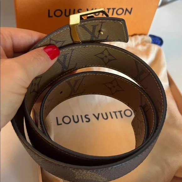 ◼️Louis Vuitton M0149 Santur LV Iconic 30MM Reversible Belt Brown - Picture 6 of 8
